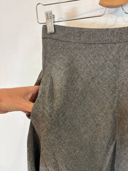 ZARA. Falda midi  bolsillos con lana