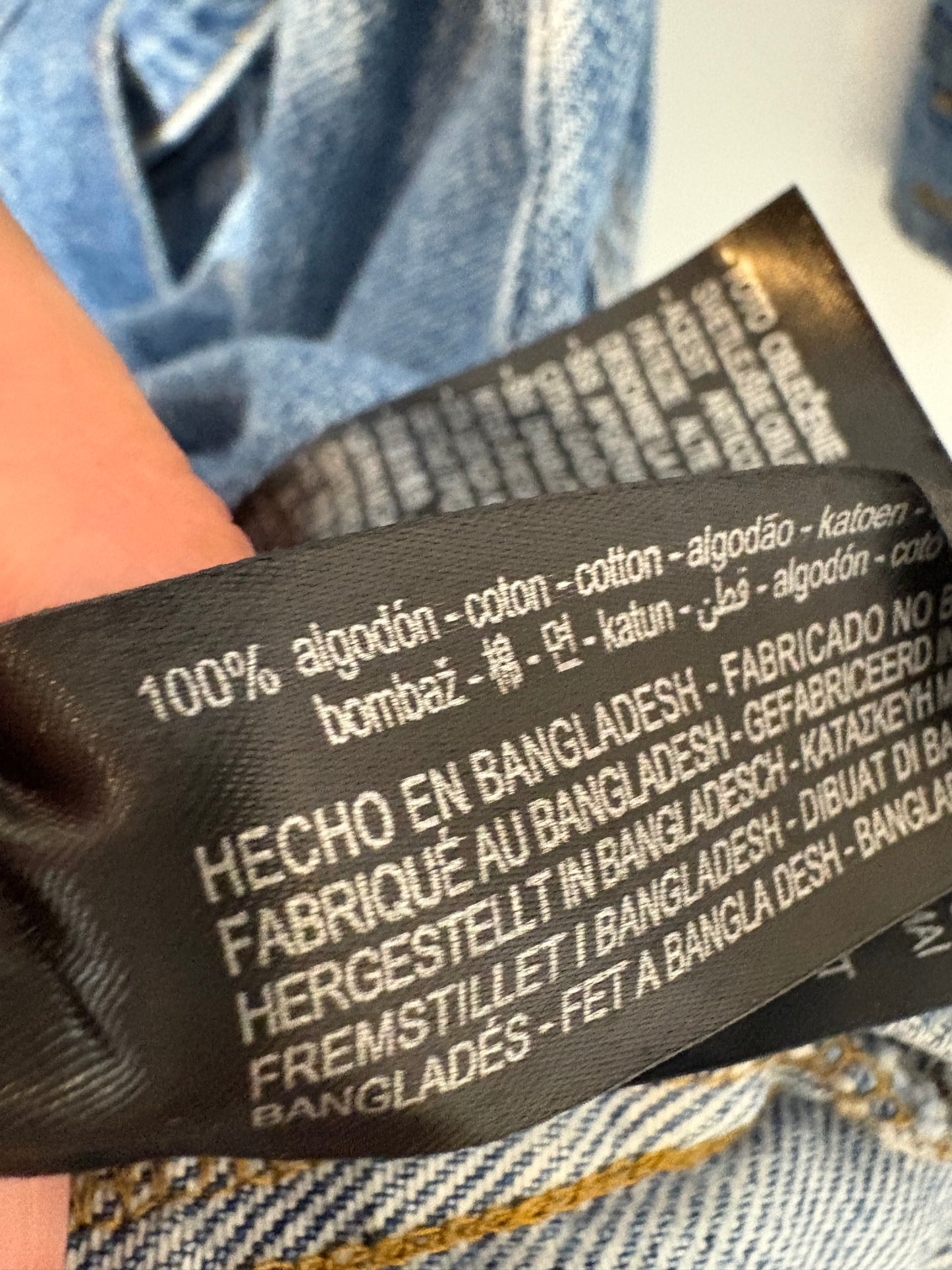 ZARA. Vestido corto denim abotonado T.s