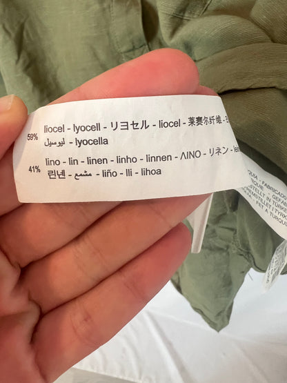 ZARA. Blusa verde con lino. T XS