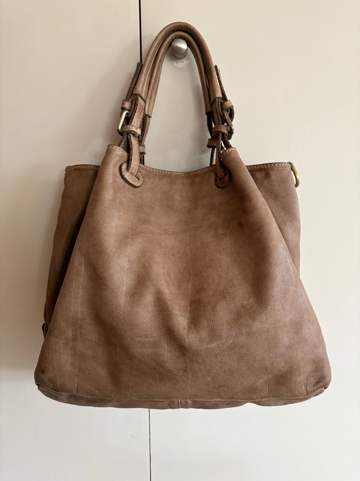 Bolso de hombro  piel trenzado