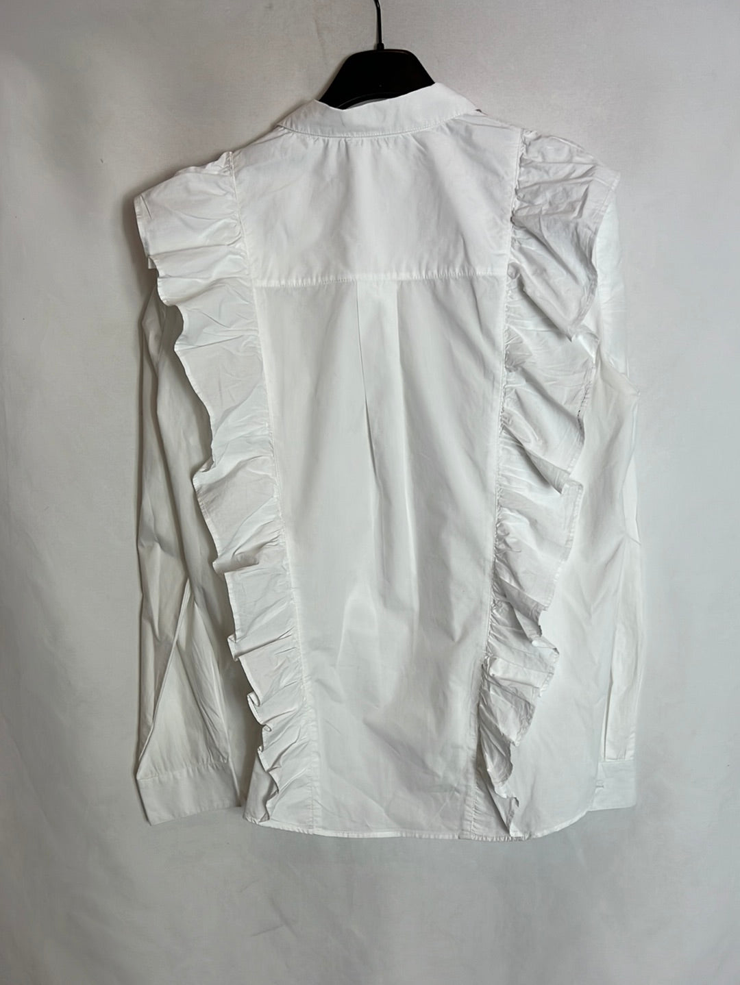BA&amp;SH. White flounced shirt. Size 1(S)