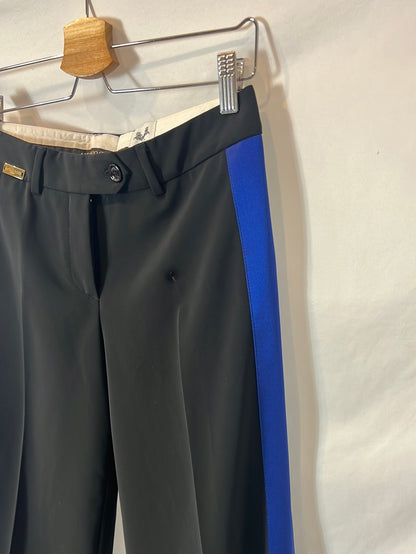 ANTONIO CROCE. Pantalón negros raya lateral T.38