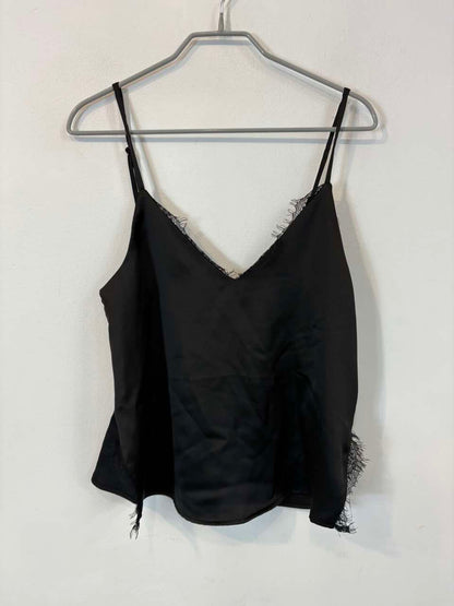 ZARA. Top negro lencero con encaje