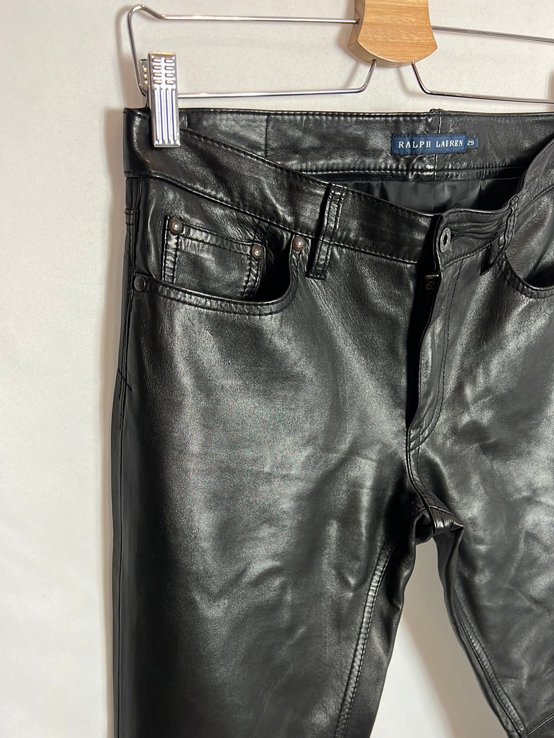 RALPH LAUREN. Black leather trousers with seams. Size 29 (38)