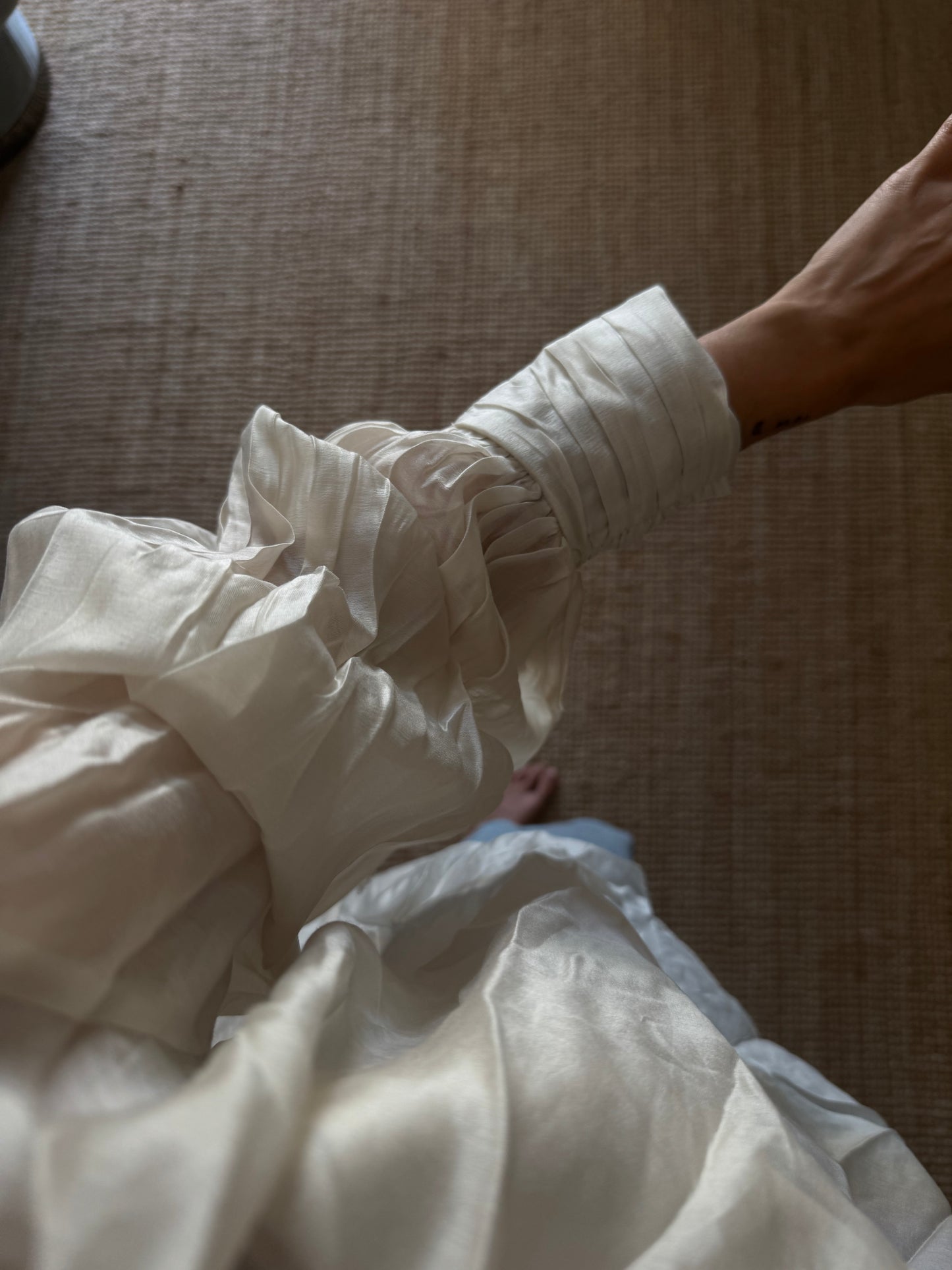 Beige blouse with perking collar Your (s/m)