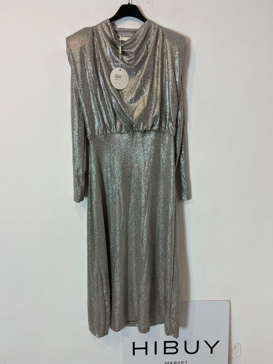AMEÉ.  Vestido largo plateado T.l