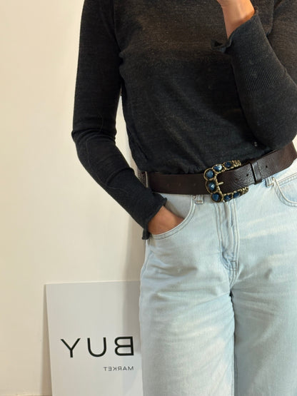 OTRAS. Cinturón piel hebilla piedras