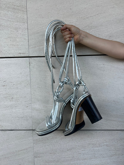 ISABEL MARANT. Sandalia plateada tiras T 39