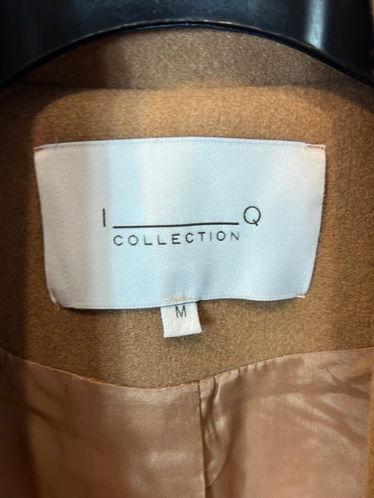 IQ COLLECTION. Camel coat with ruffle detail Tm