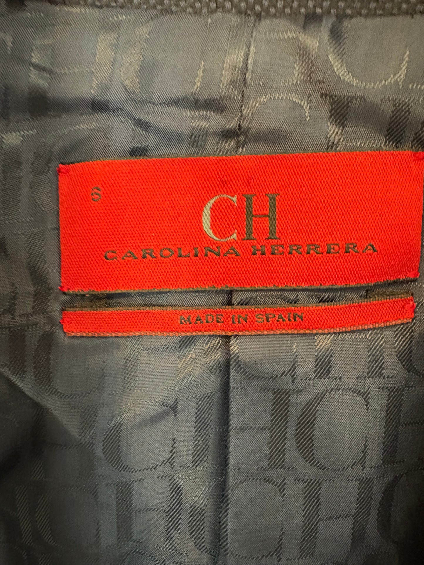 CAROLINA HERRERA. Chaqueta azul botones dorados