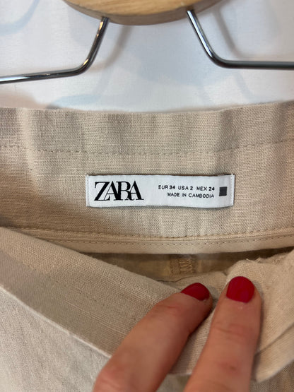 ZARA. Beige trousers with pockets. Size 34 (s)