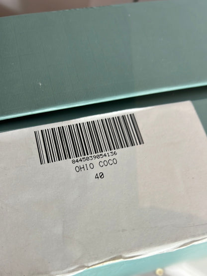 MIM. Botines negros plataforma. T 40