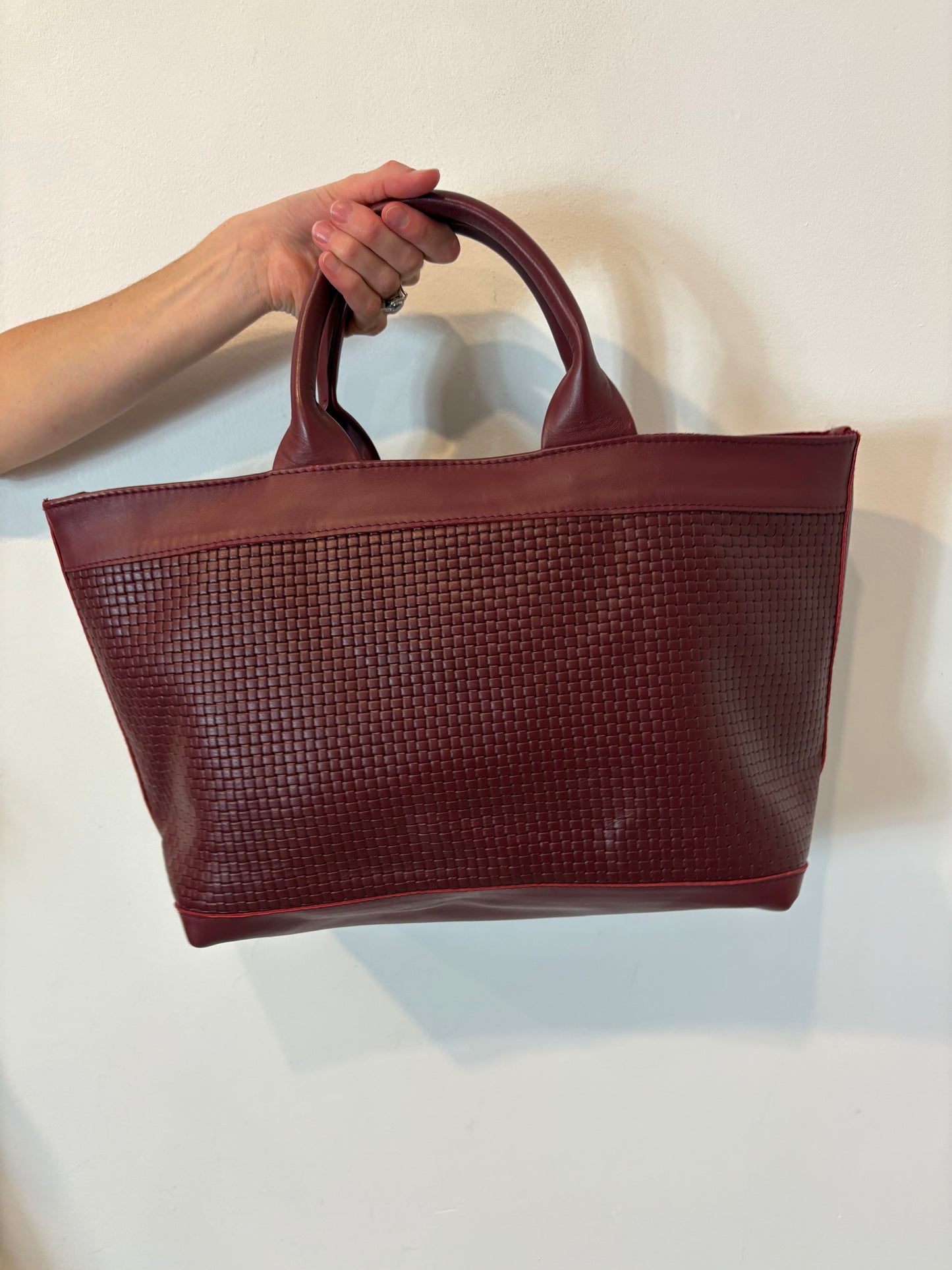 AN AND LEE. Bolso shopper burdeos