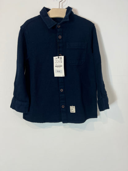 ZARA. Textured blue shirt. Size 6 years