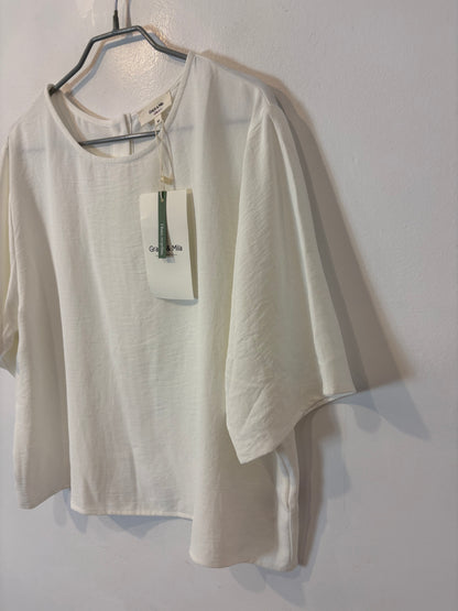 GRACE & MILA. Blusa blanca fluida
