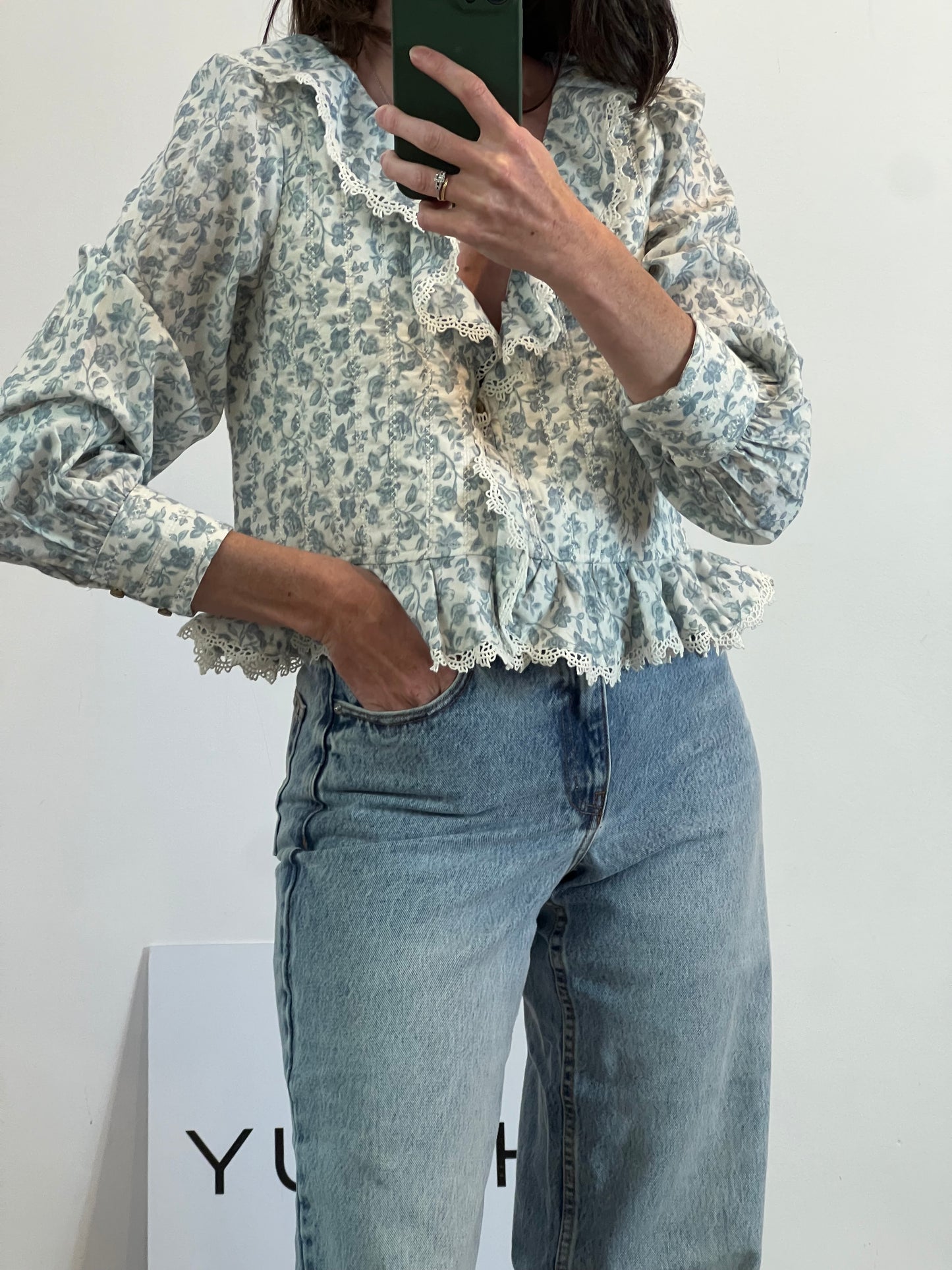 SÉZANE. Cotton ruffled jacket. Size 38