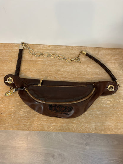 BOTTEGA VENETA. Vintage leather belt bag/crossbody bag