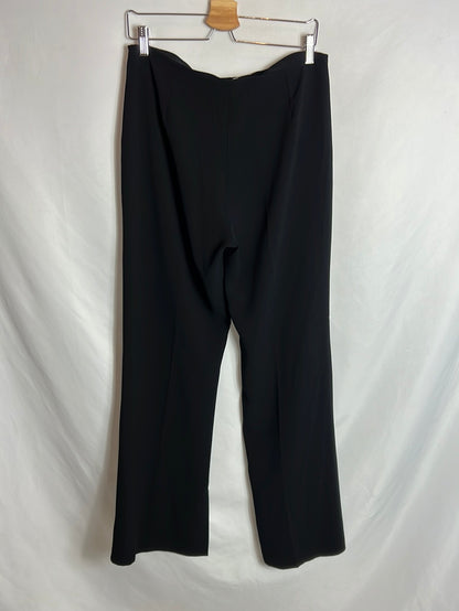 MANGO. Pantalones a negro pata ancha aperturas. T 40