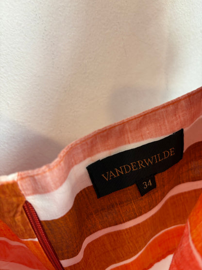 VANDERWILDE. Conjunto top y falda flecos