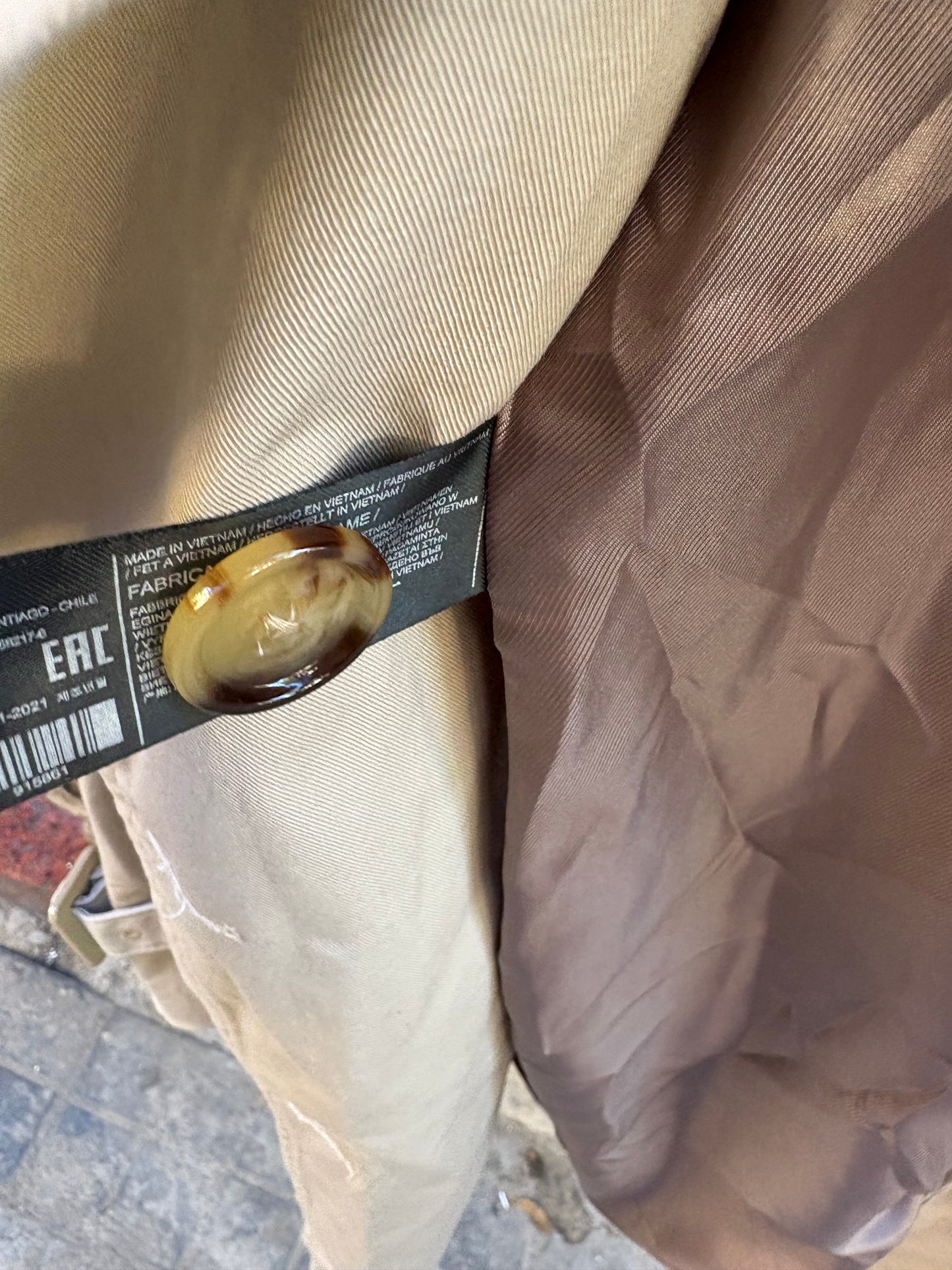 MANGO. Gabardina clásica