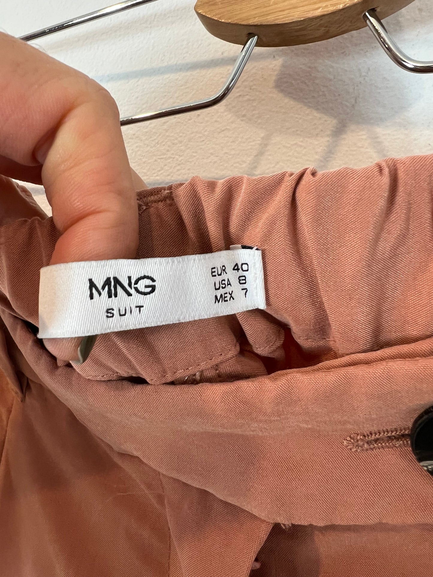 MANGO. Traje de chaqueta teja T.m/l