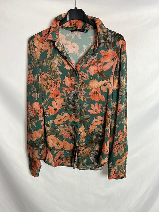 ZARA. Blusa verde flores fluida. T S