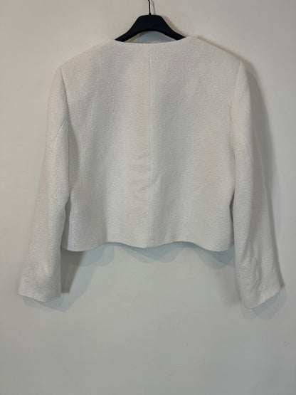 ZARA. Chaqueta blanca textura detalle botones. T XL