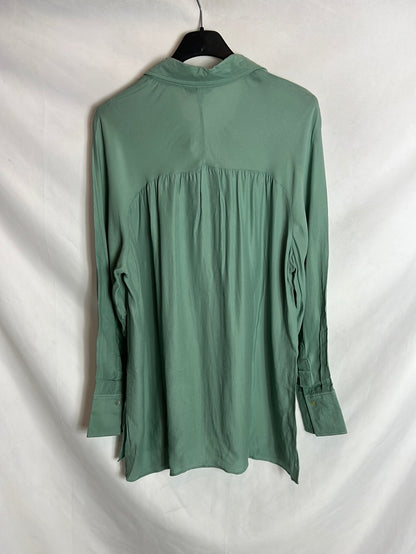 MASSIMO DUTTI. Blusa fluida verde claro. T 38