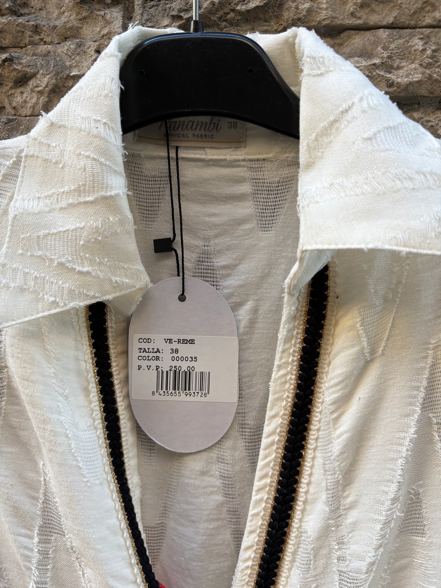 PANAMBI. Vestido midi blanco lazada
