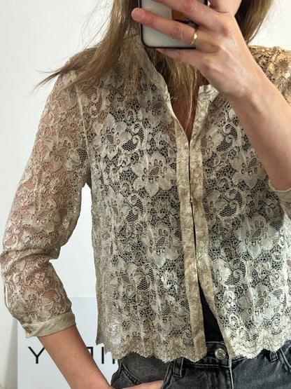 OTRAS. Chaqueta encaje beige. T S