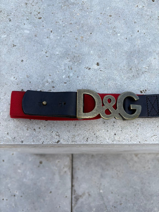D&G. Cinturón rojo con piel