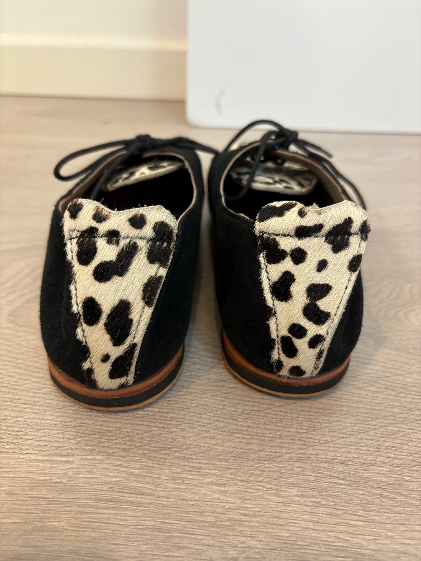 OTRAS. Zapatos piel cordones. T 38