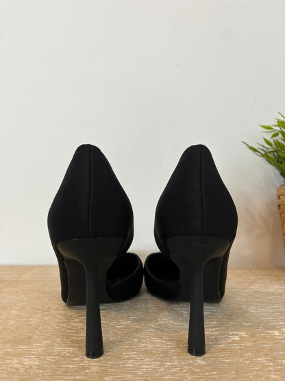 ZARA. Black 40cm openings