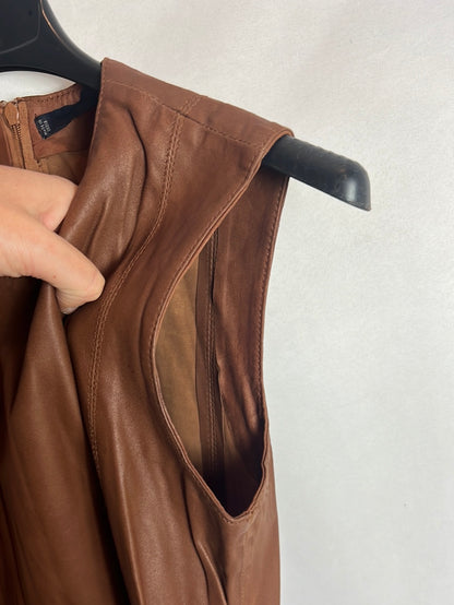 ZARA. Short brown leather dress. Size XS