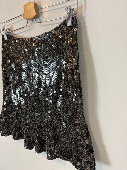 ZARA. Falda corta lentejuelas. T XS