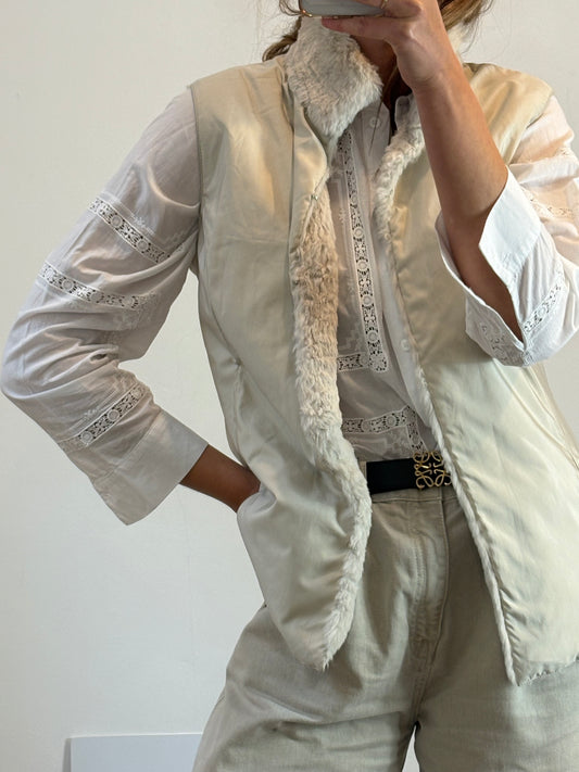 LAURÈL. Chaleco reversible pelo NATURAL