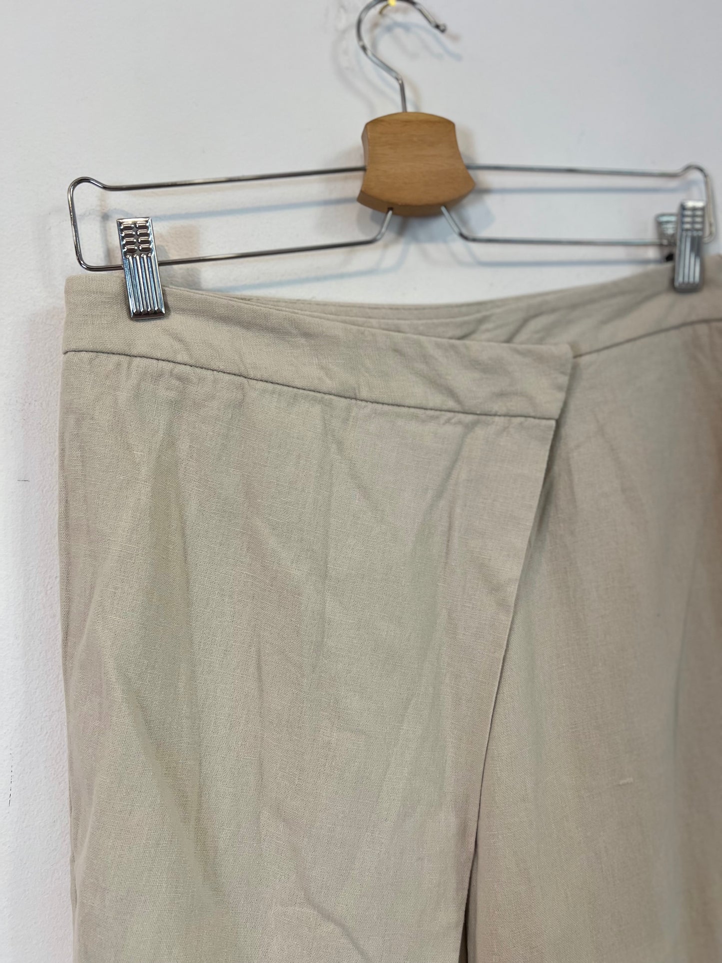 ZARA. Pantalón fluido cruzado  T.s