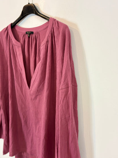 MASSIMO DUTTI. Textured pink blouse. T XS