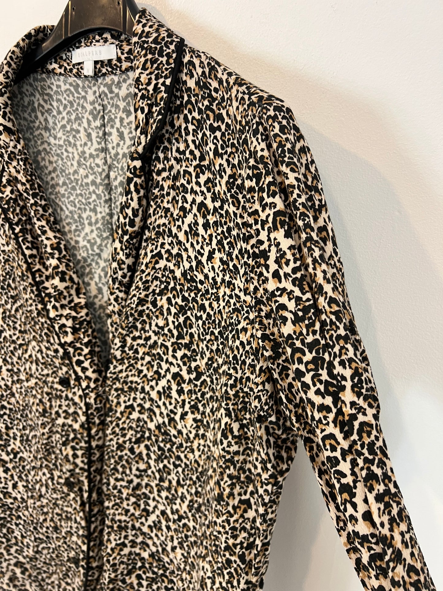 SCALPERS. total look fluid print T.38 (Tara)