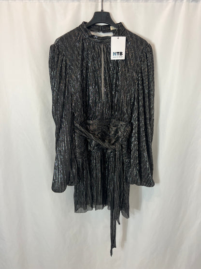 NAME THE BRAND. Short pleated dress with shiny threads. TS