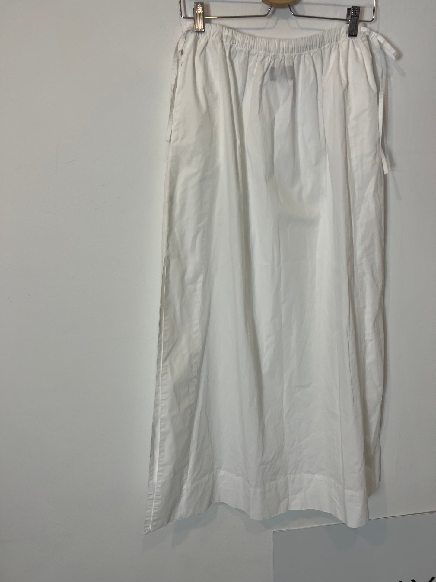 SEAQUELLE. Falda larga blanca T.xs