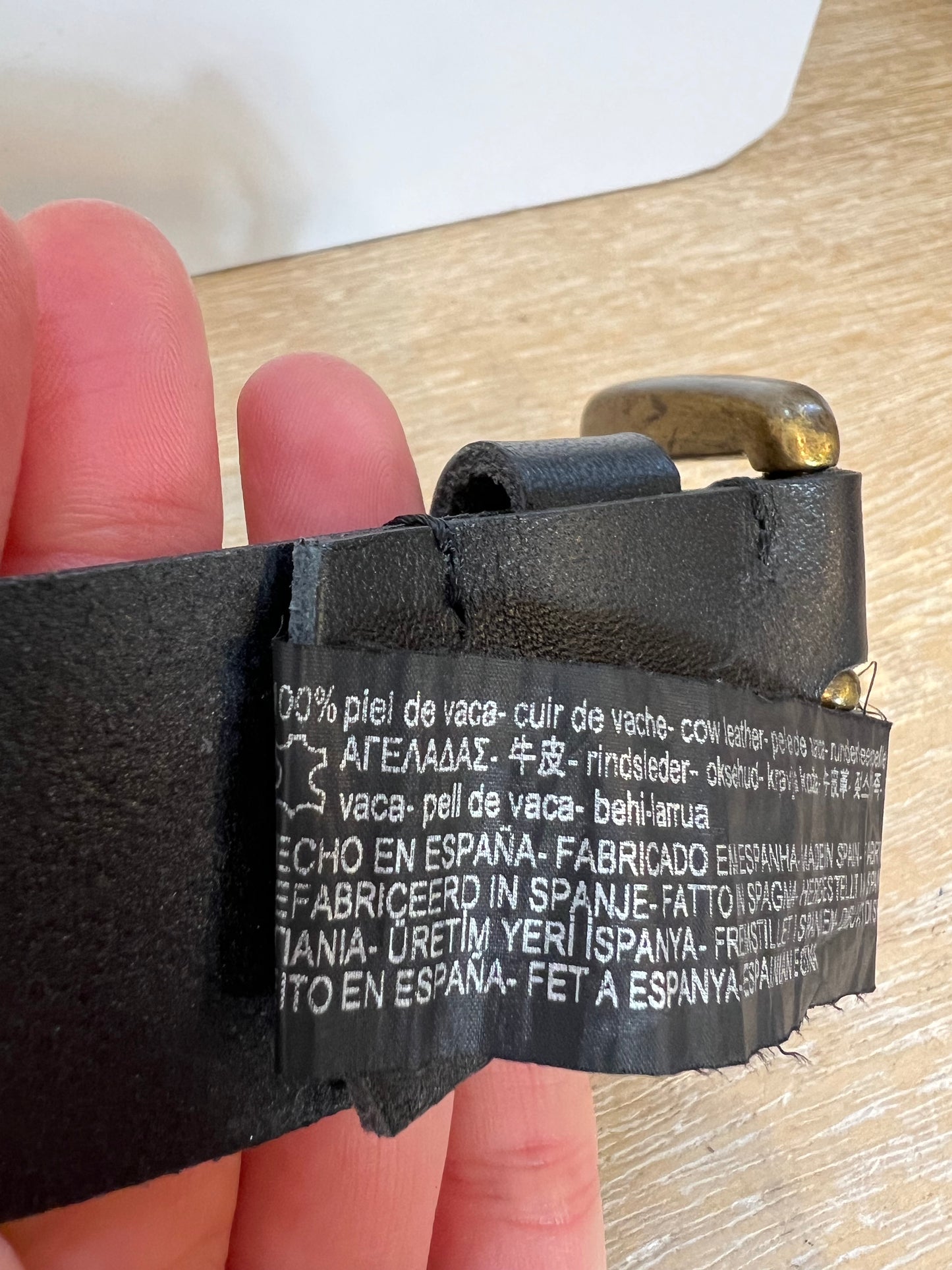 ZARA. Cinturón piel detalle hebilla forrada. T 80