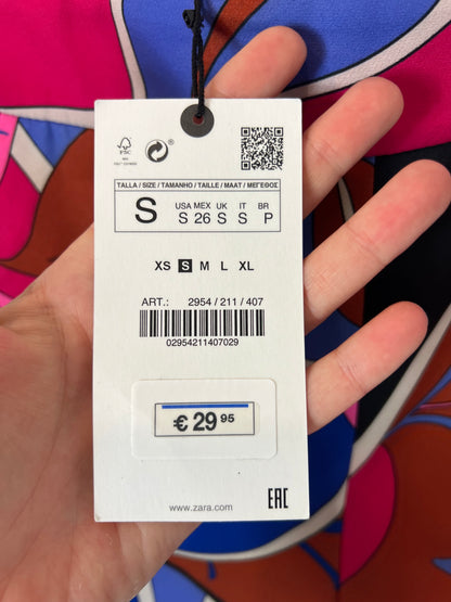 ZARA. Retro print shorts. TS