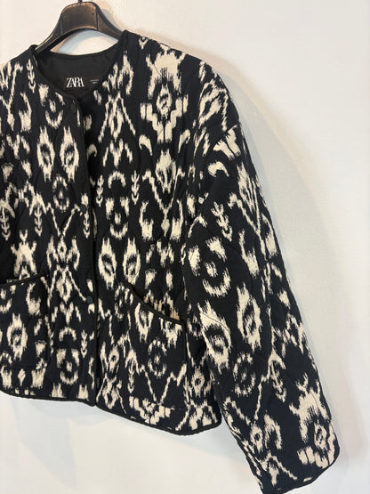 ZARA. Printed quilted jacket. TS