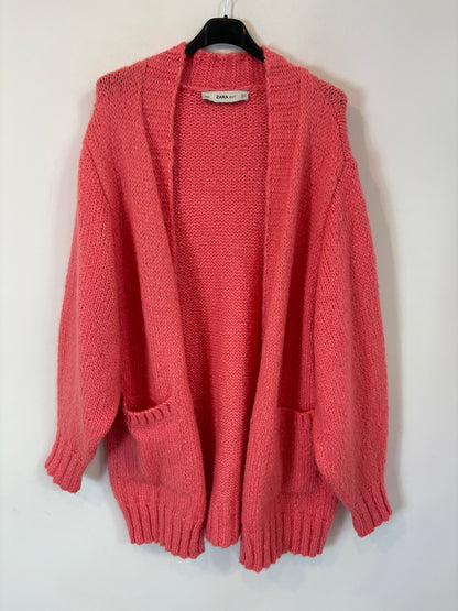 ZARA. Fuchsia chunky knit jacket. TS