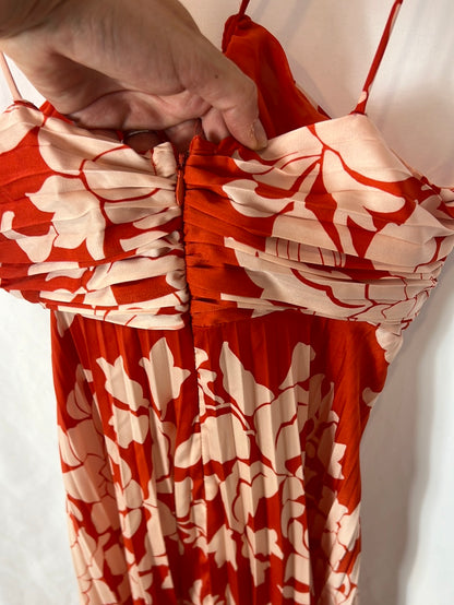 MANGO. Long pleated floral dress T.xs