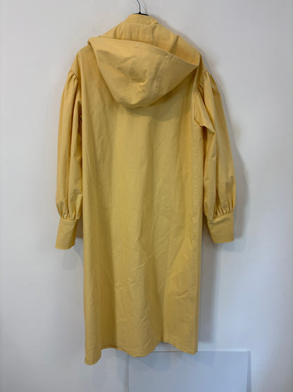MAGNOLYA. Gabardina capucha pastel