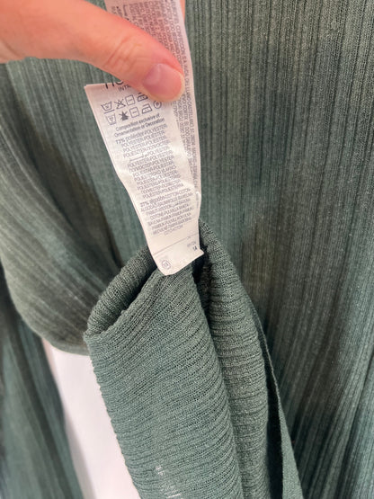 INTROPIA. Top verde hilos T.l