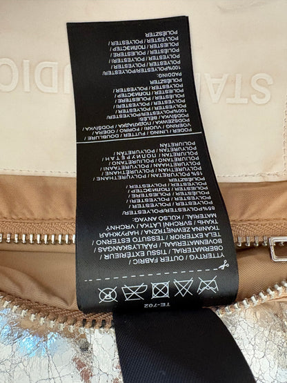 STAND STUDIO. Bolso plateado acolchado