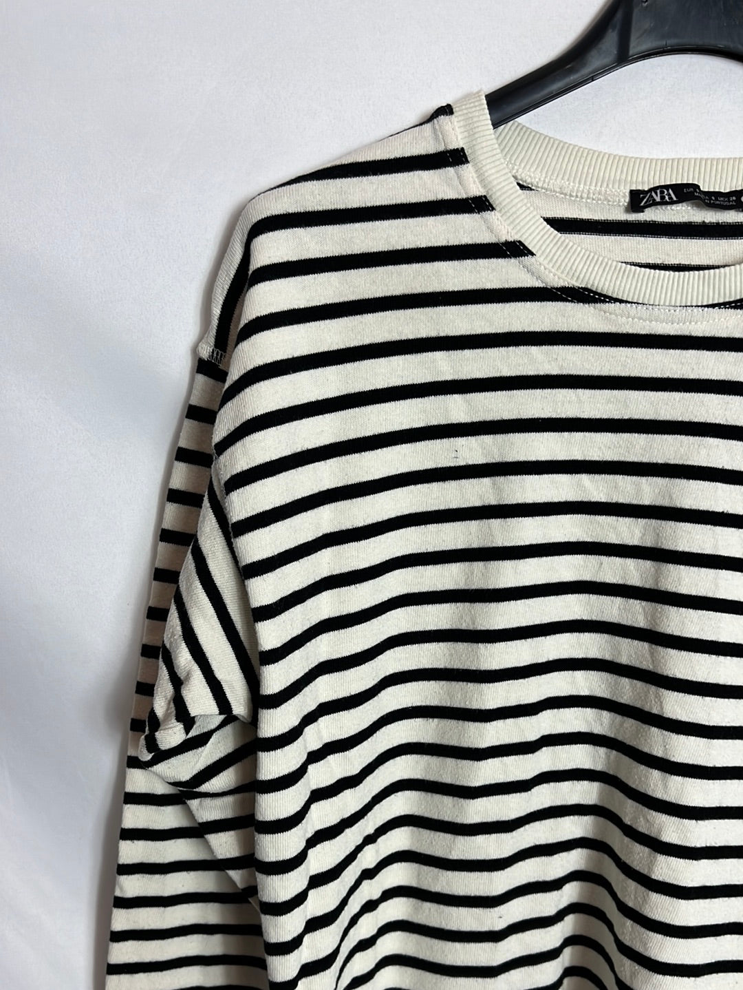 ZARA. Sudadera rayas azules. T S